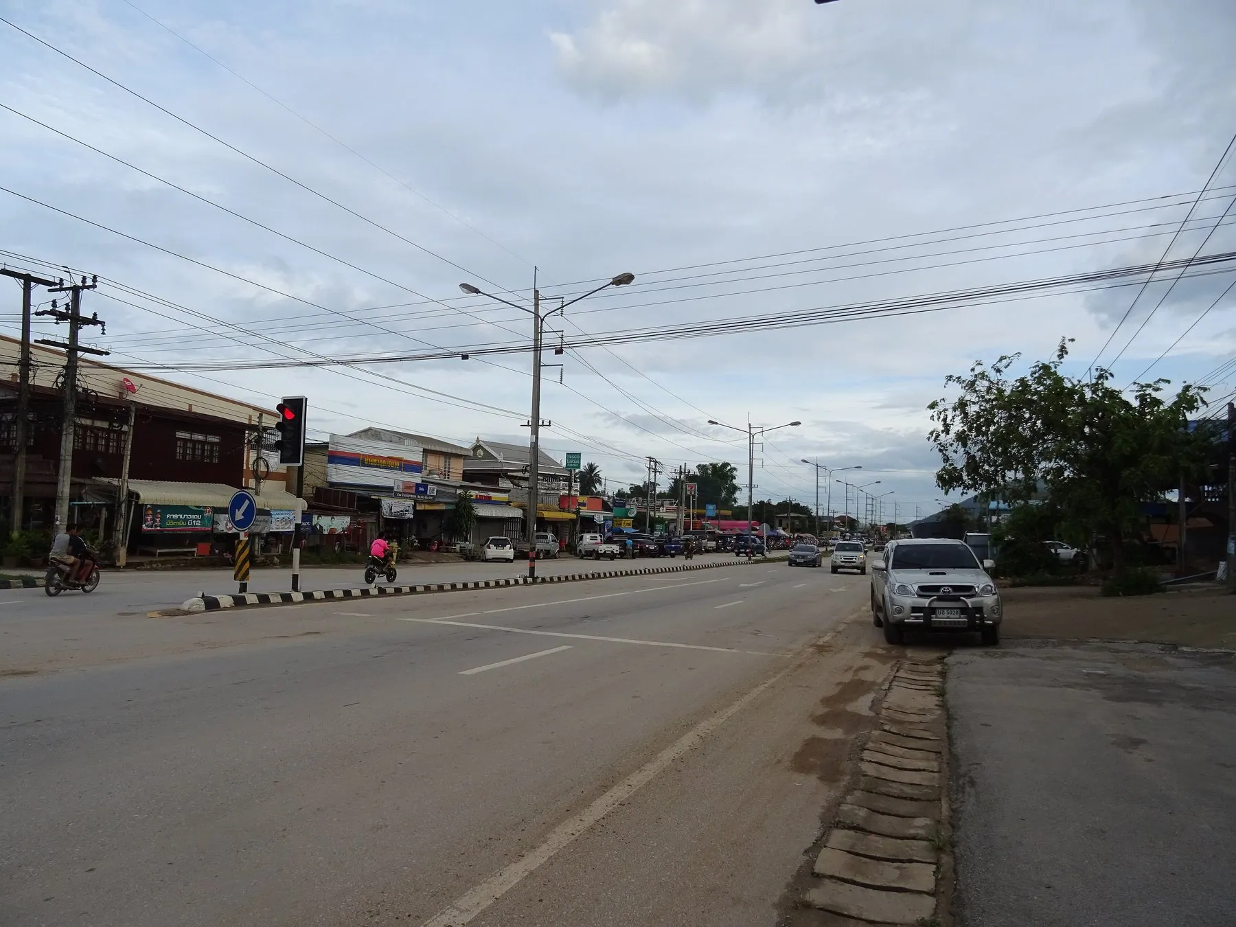 Route 201 through a quiet village in Chiang Khan district, Loei province